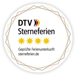 Vom DTV geprüfte Qualität - Erleben Sie 4-Sterne Urlaubskomfort mit Schwimmbadnutzung zum besten Preis-Leistungsverhältnis auf Föhr! Vom DTV geprüfte Qualität - Erleben Sie 4-Sterne Urlaubskomfort mit Schwimmbadnutzung zum besten Preis-Leistungsverhältnis auf Föhr!